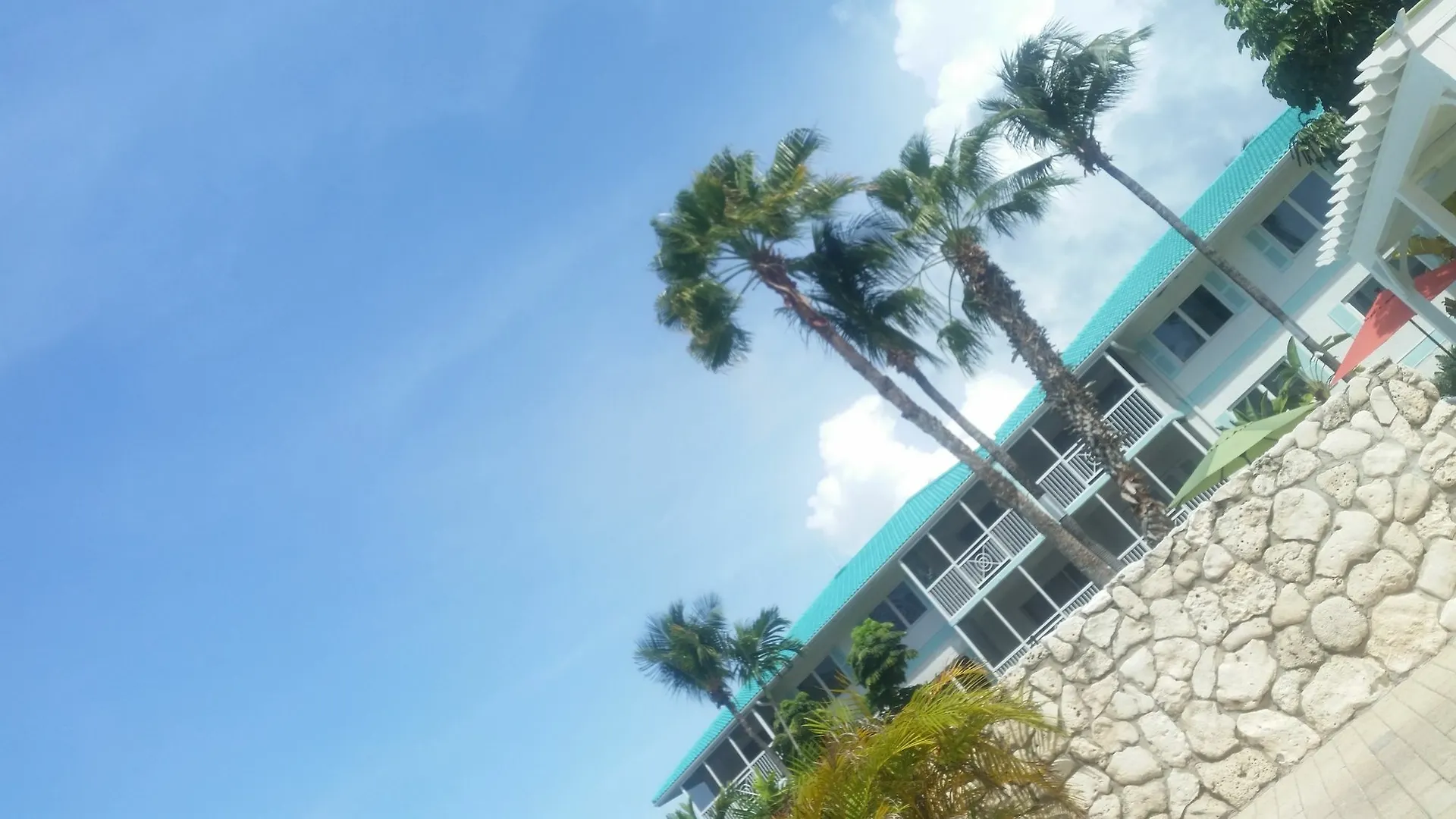 Lägenhetshotell Seven Mile Beach Resort George Town