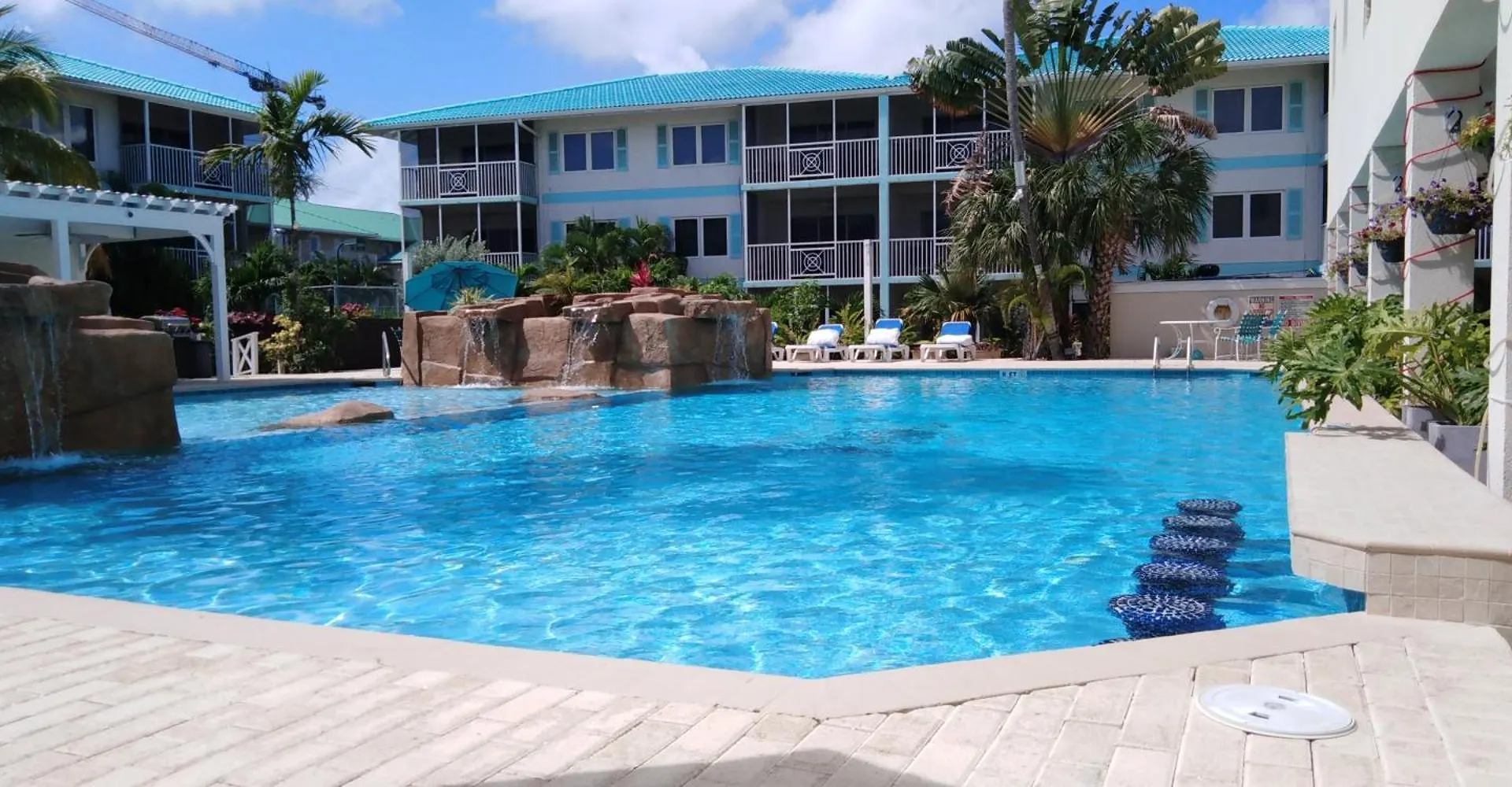 Aparthotel Seven Mile Beach Resort George Town