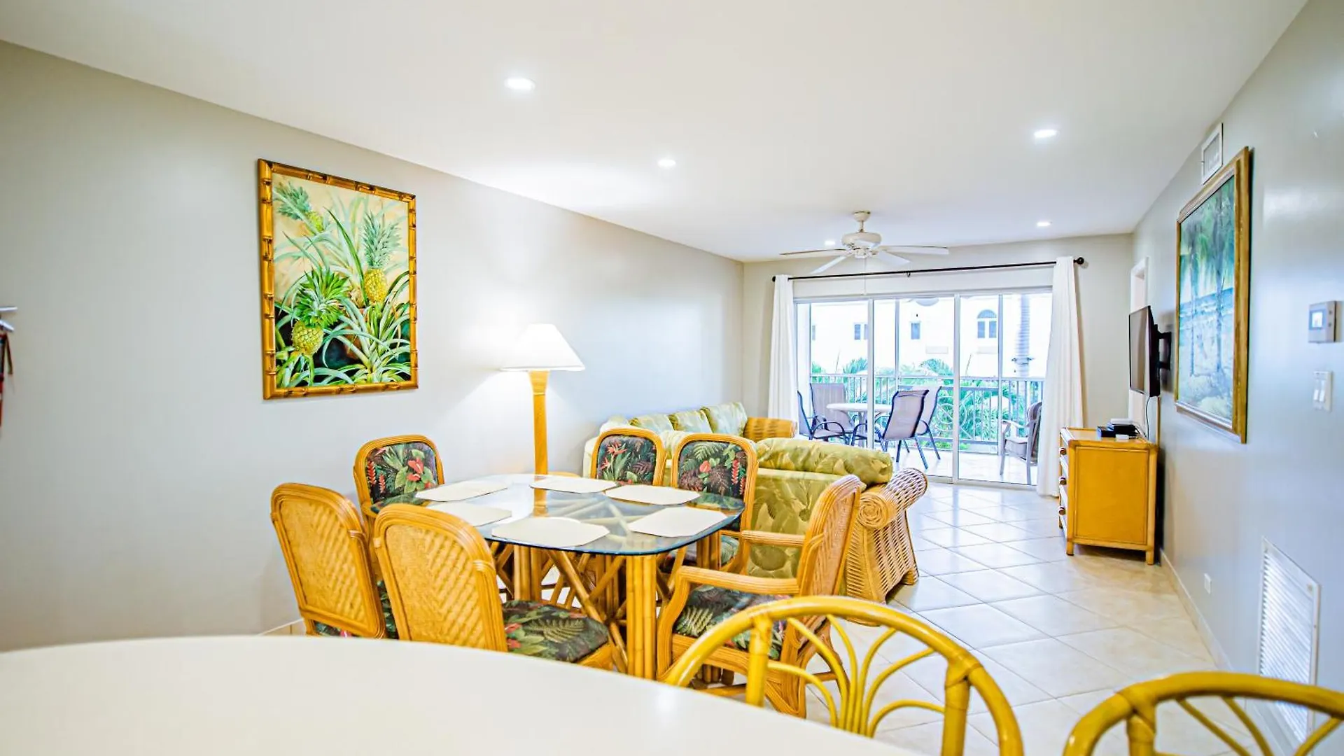 Seven Mile Beach Resort George Town 3*,  Caymanöarna
